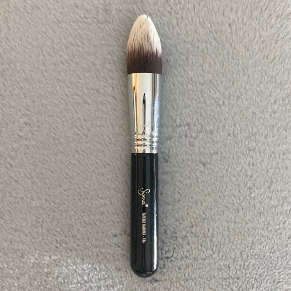 3/$30 🌸 Gently Used Sigma F86 Tapered Kabuki Brush